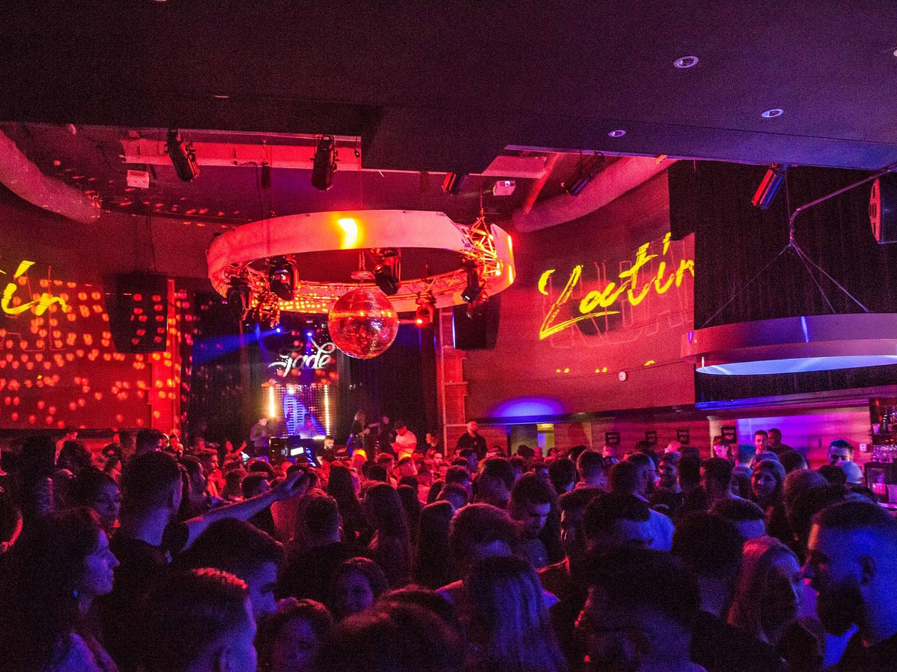 , Jade Zurich