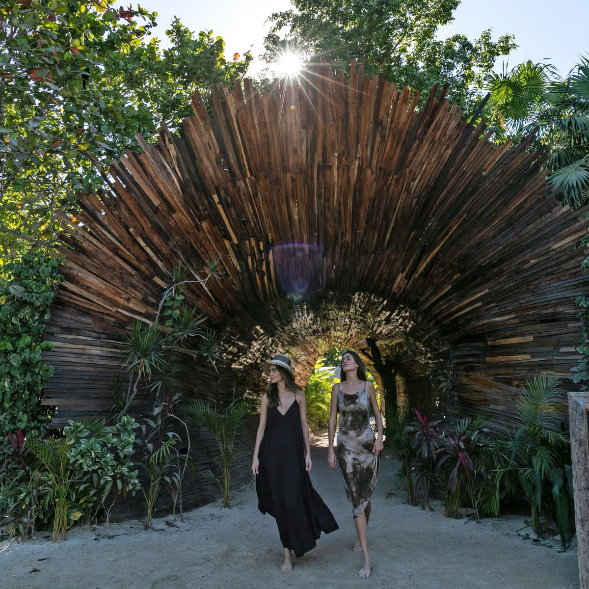 , Mia Tulum