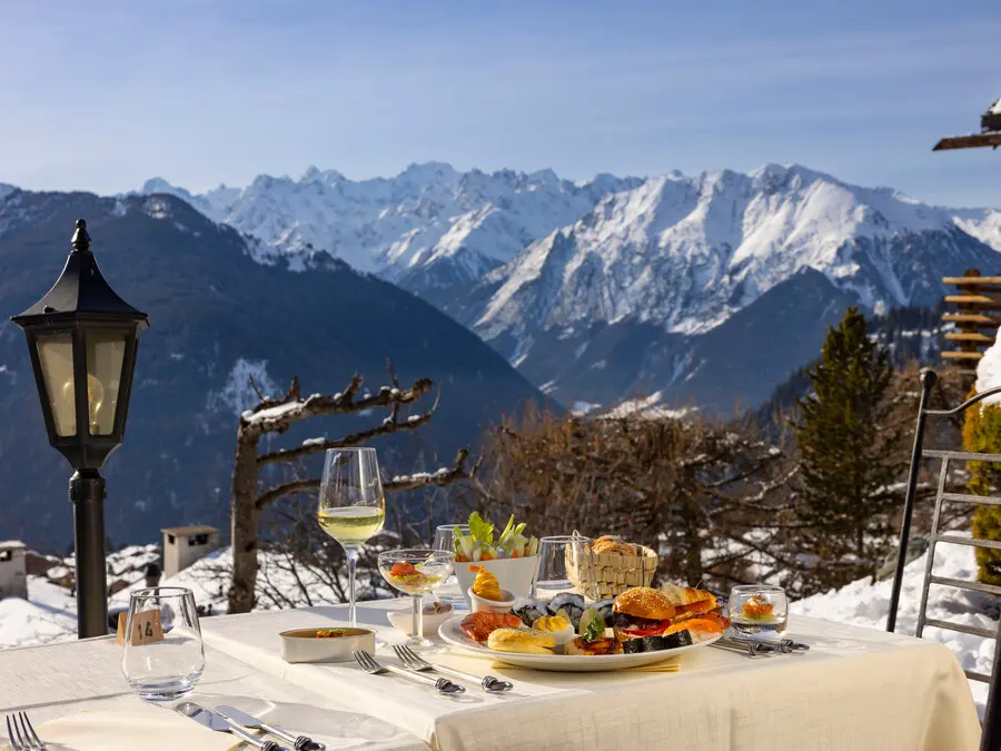 The most luxurious restaurants in the Swiss Alps, The top 5 most luxurious dining experiences in the Swiss Alps for your next holiday